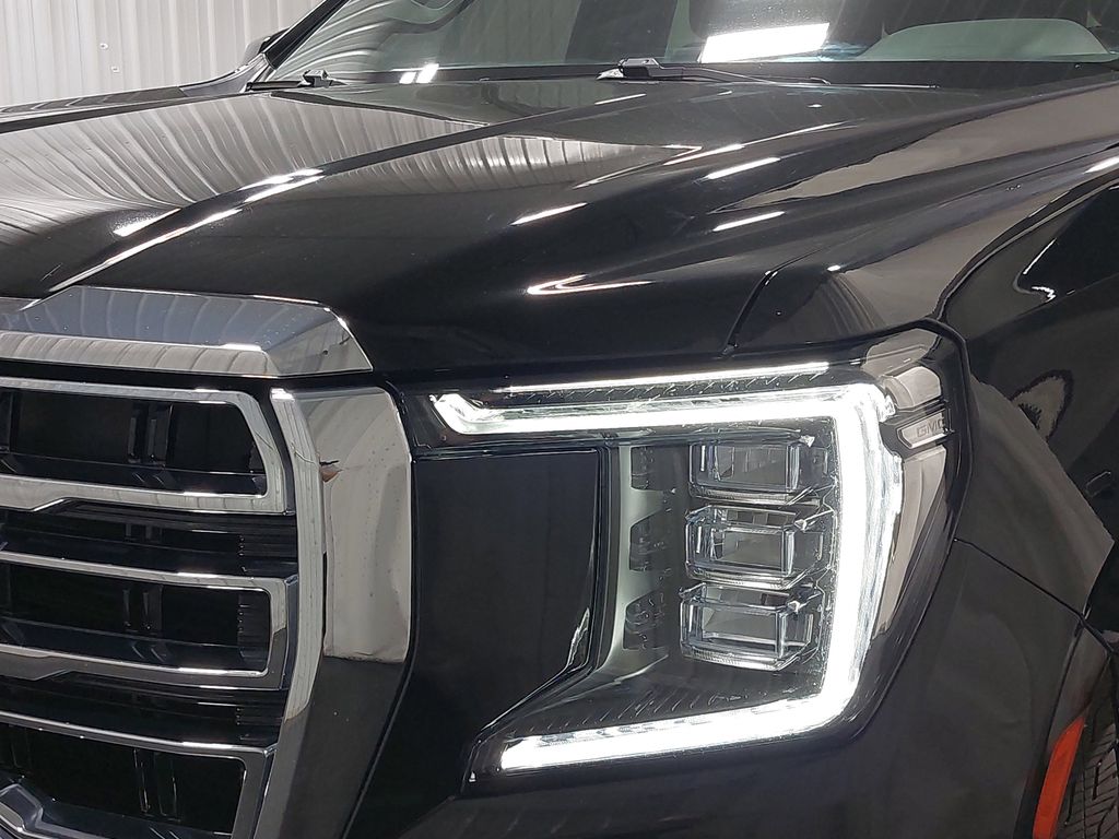 2023 GMC YUKON - Image 36