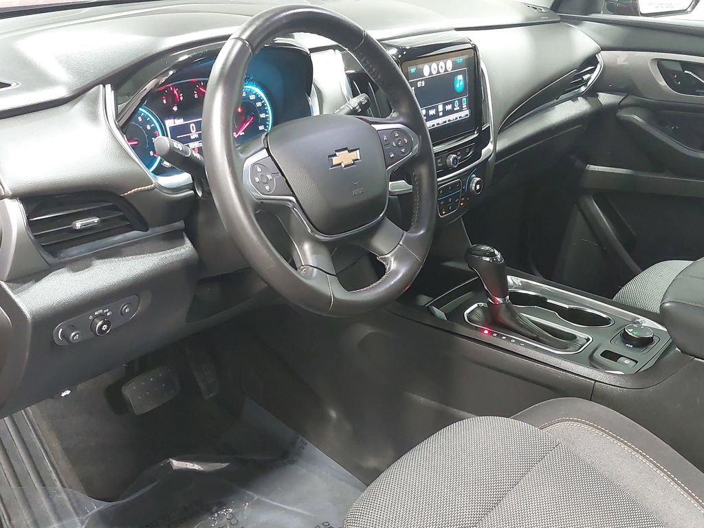2018 CHEVROLET TRAVERSE - Image 18