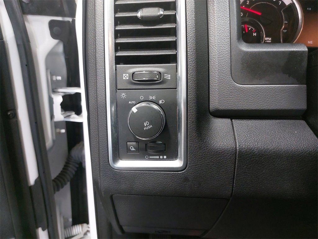 2018 RAM 1500 - Image 25