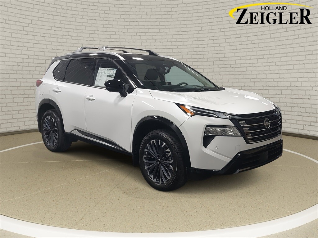 2026 Nissan Rogue Platinum photo 3