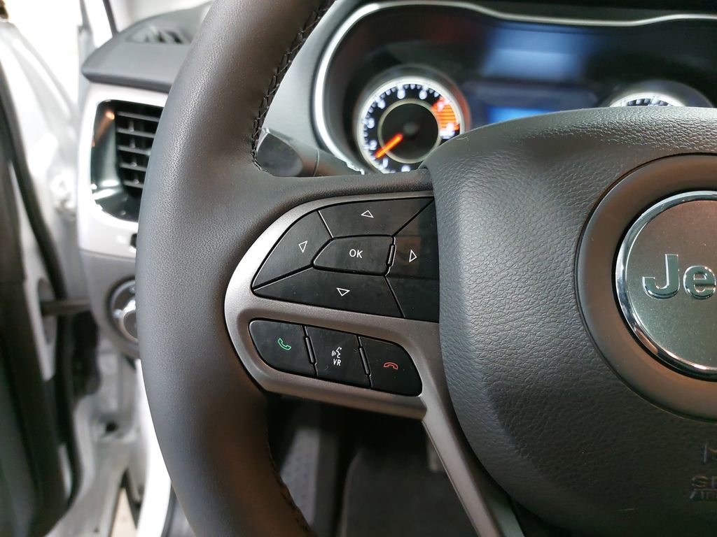 2021 JEEP CHEROKEE - Image 16