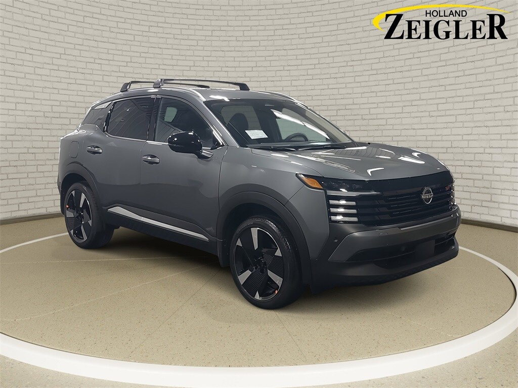 2026 Nissan Kicks SR photo 3