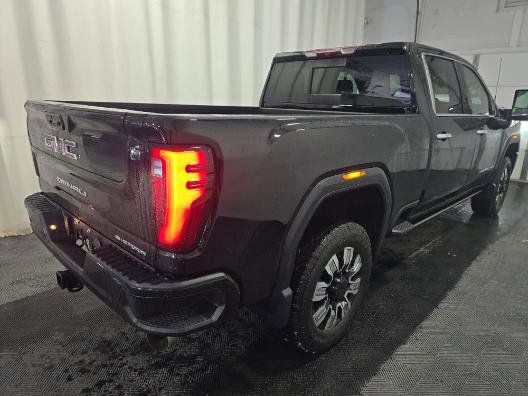 2025 GMC SIERRA HD - Image 4