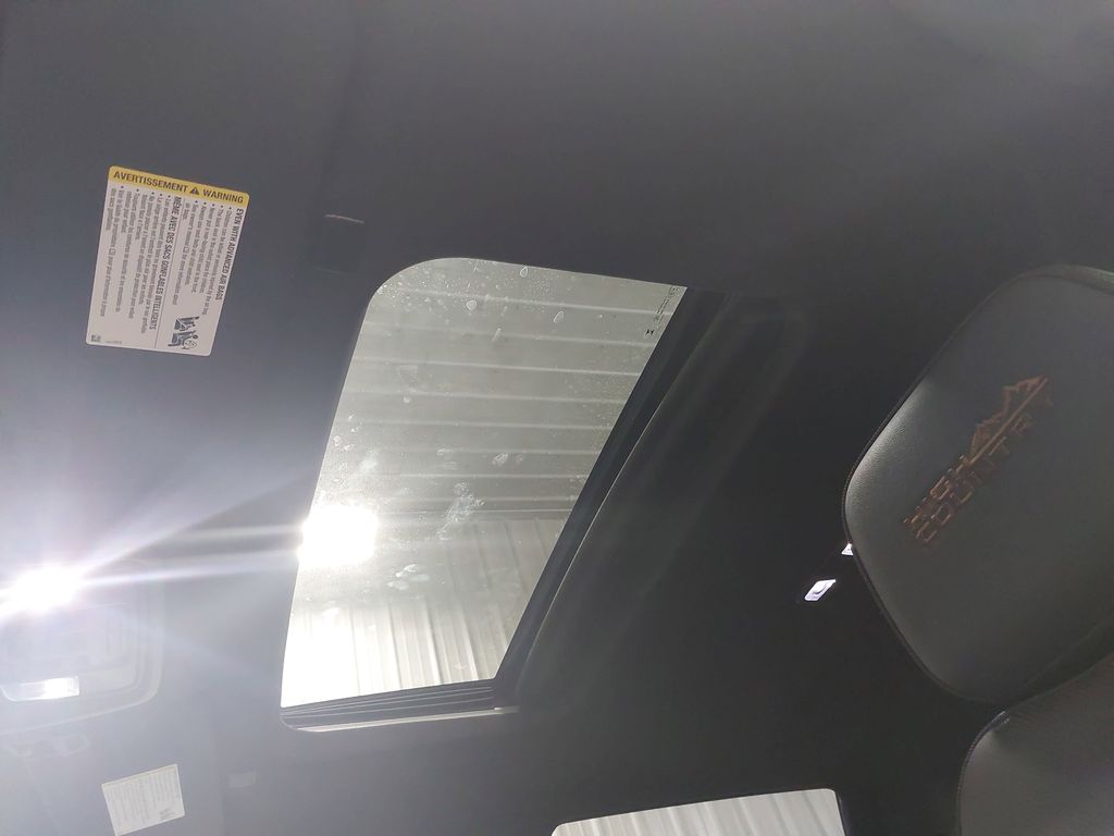 2024 CHEVROLET SILVERADO HD - Image 31