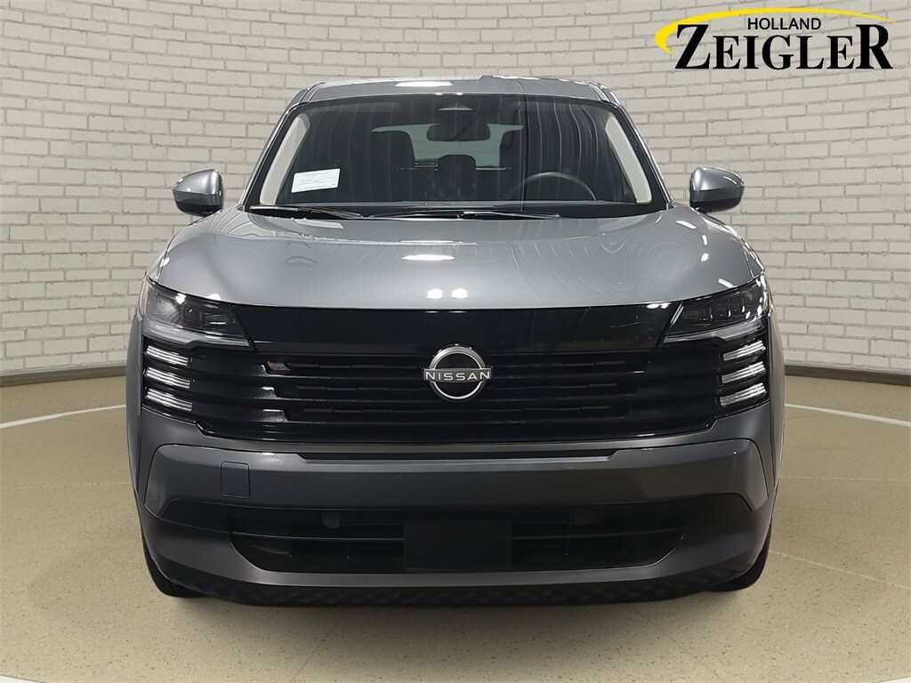 2025 Nissan Kicks SV photo 2
