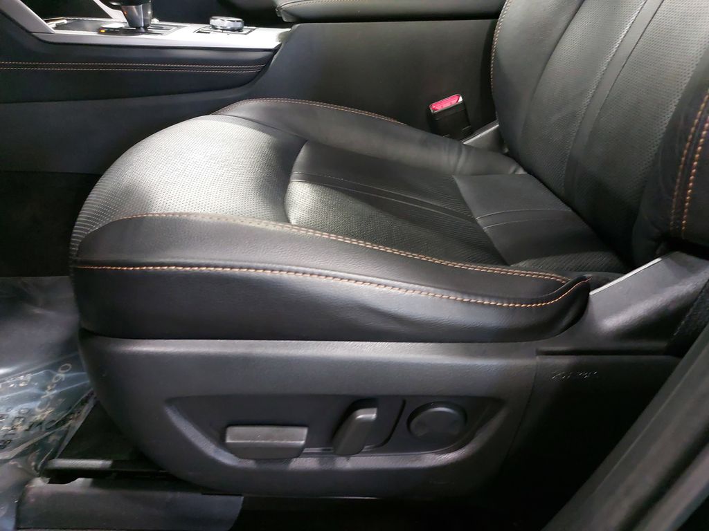 2025 MAZDA CX-90 - Image 31