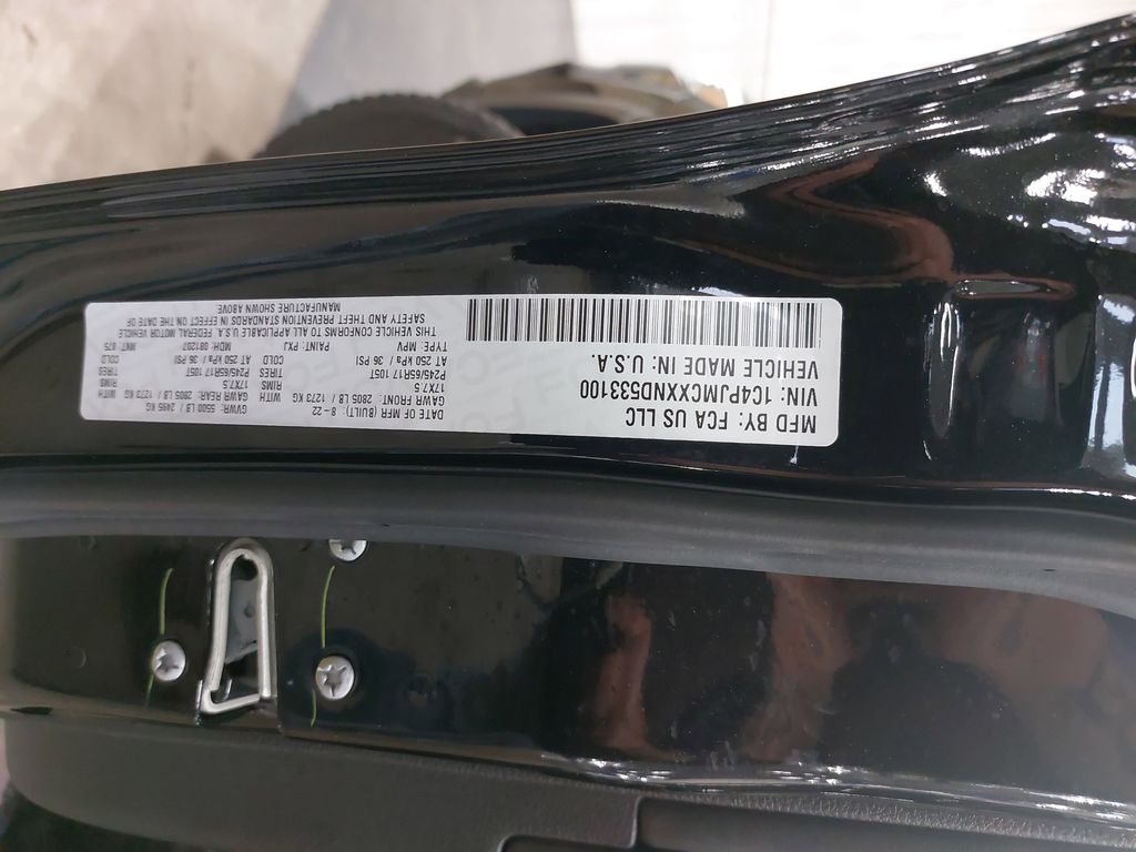 2022 JEEP CHEROKEE - Image 34