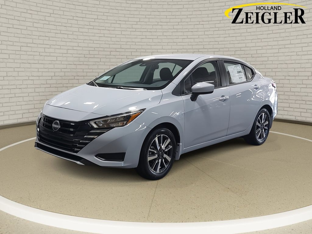 New 2025 Nissan Versa 1.6 SV Sedan