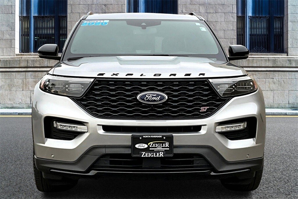 2020 Ford Explorer ST photo 2