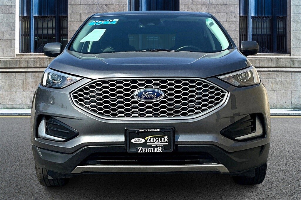 2024 Ford Edge SEL photo 3
