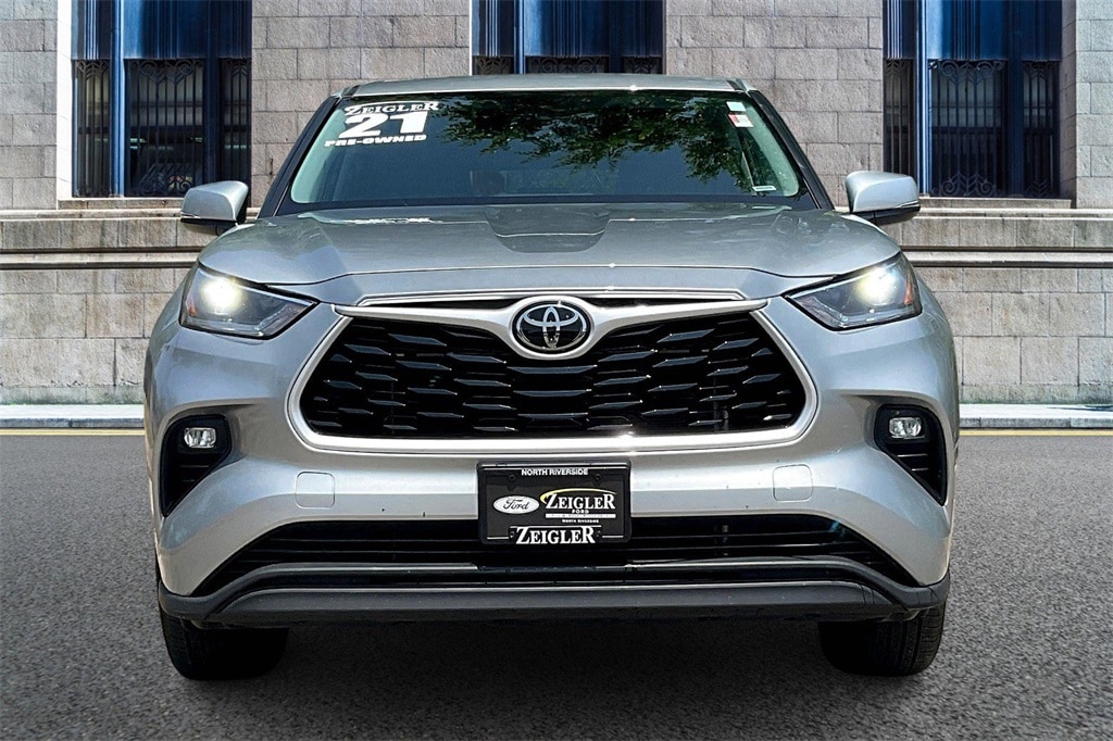 Used 2021 Toyota Highlander LE SUV