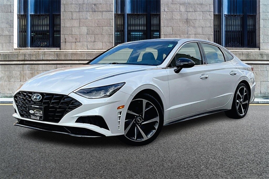 Used 2022 Hyundai Sonata SEL Plus Sedan