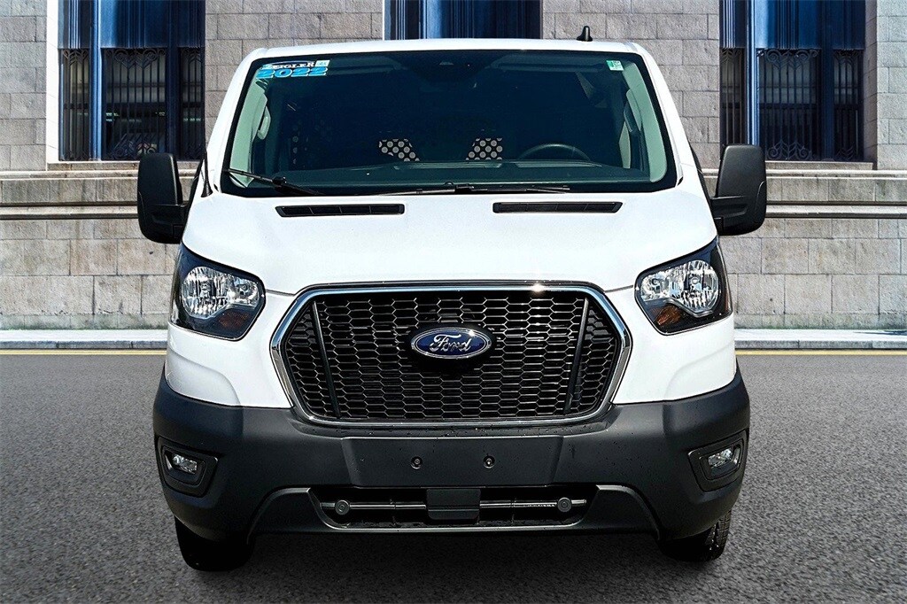 2023 Ford Transit Cargo Van photo 3