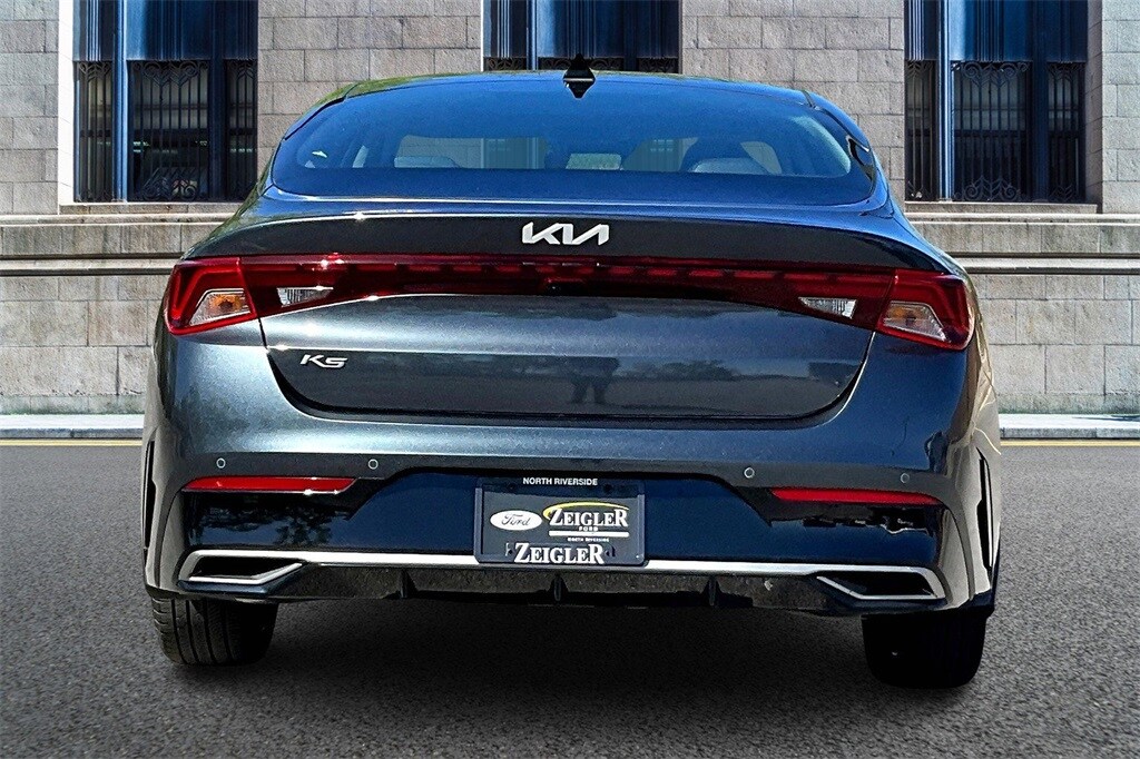 2022 Kia K5 EX photo 4