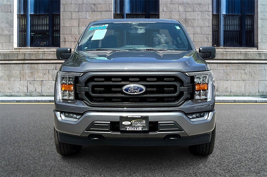 2022 Ford F-150 XLT photo 3