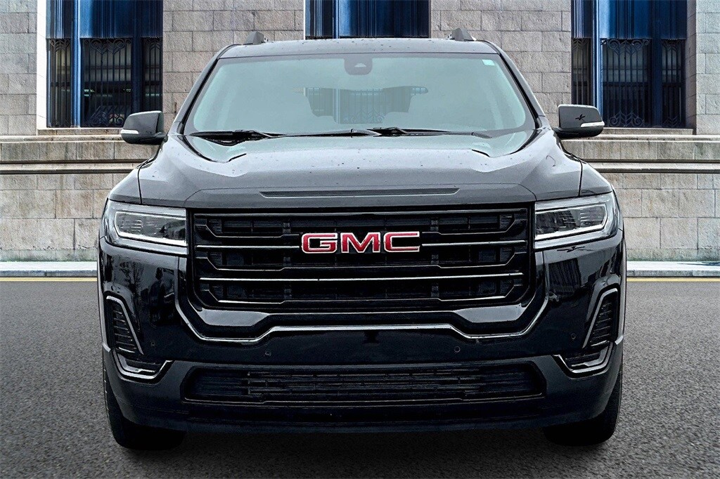 2023 Gmc Acadia SLE photo 3
