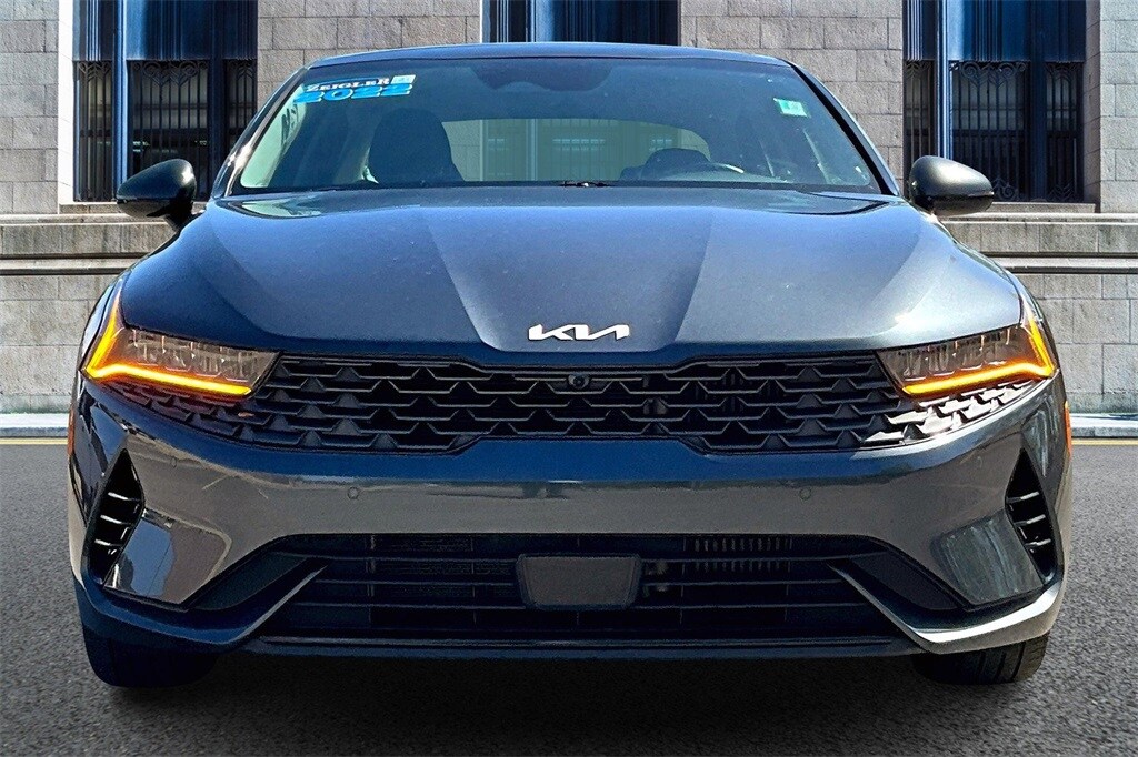 2022 Kia K5 EX photo 3