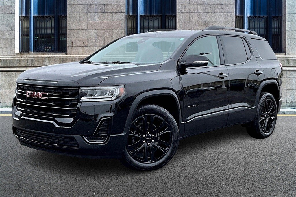 2023 Gmc Acadia SLE photo 2