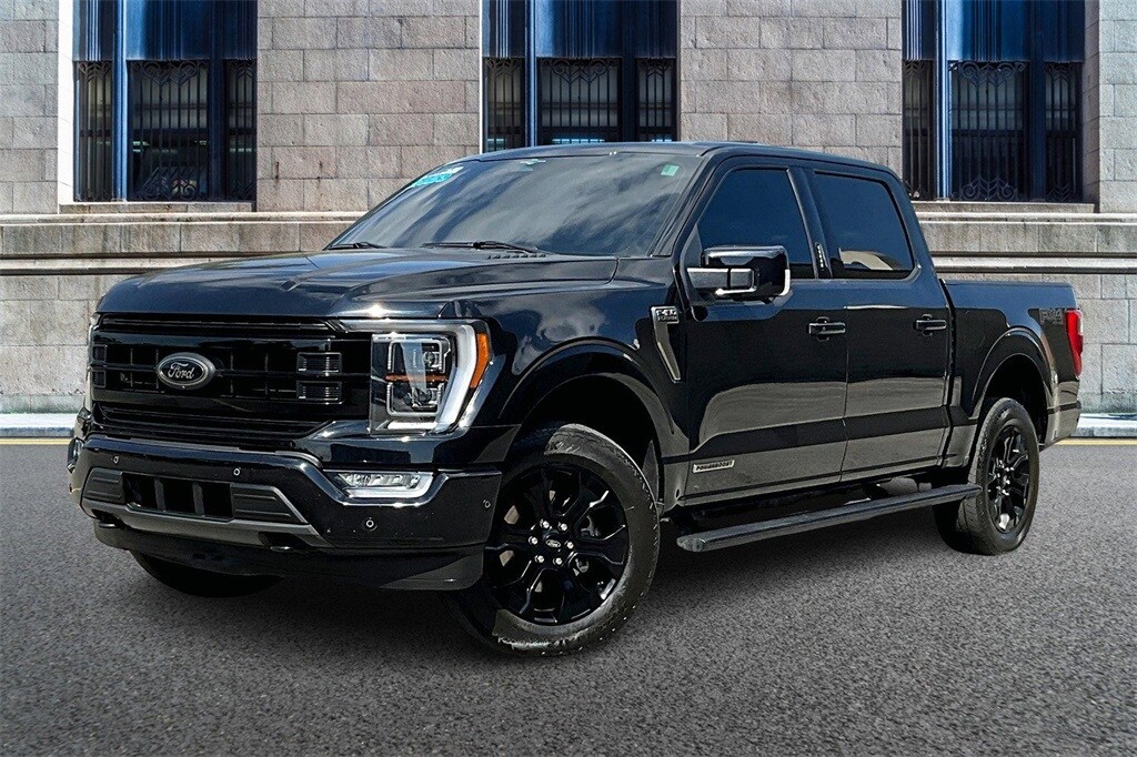 2023 Ford F-150 Platinum photo 2