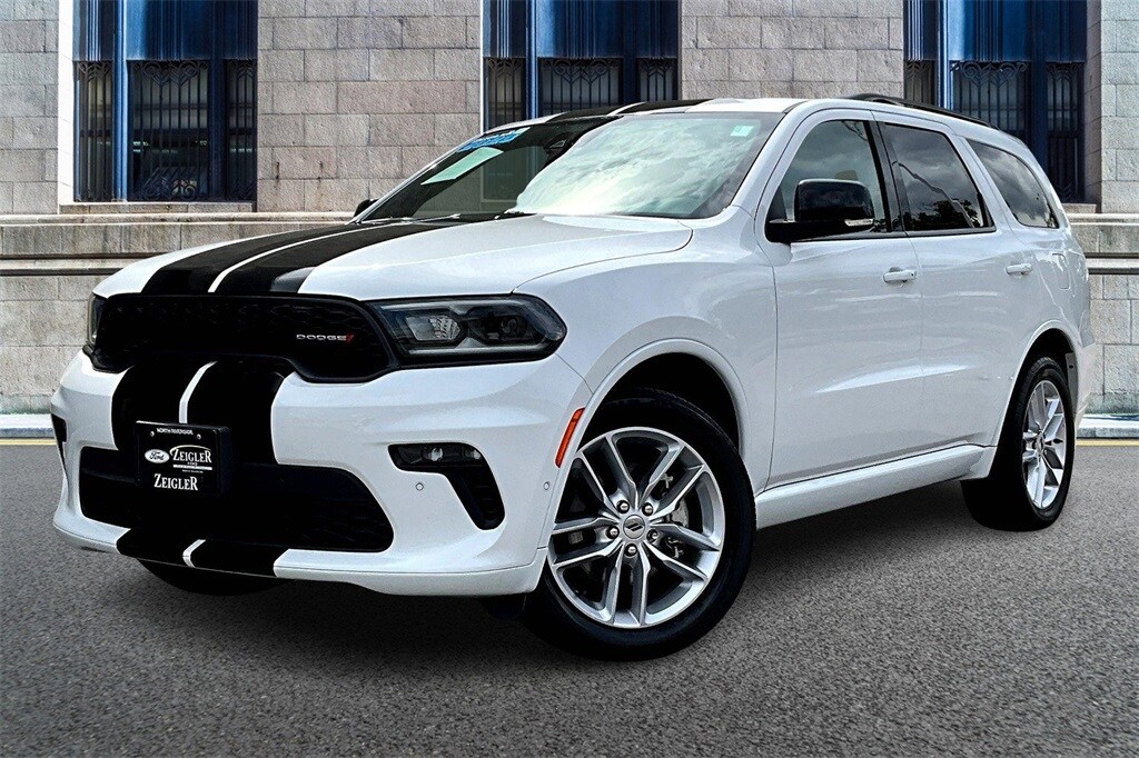 2023 Dodge Durango GT Premium photo 2
