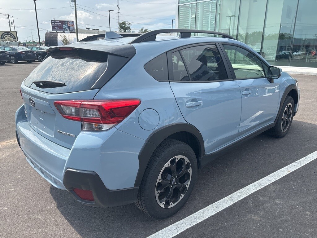 2023 Subaru Crosstrek Premium photo 4