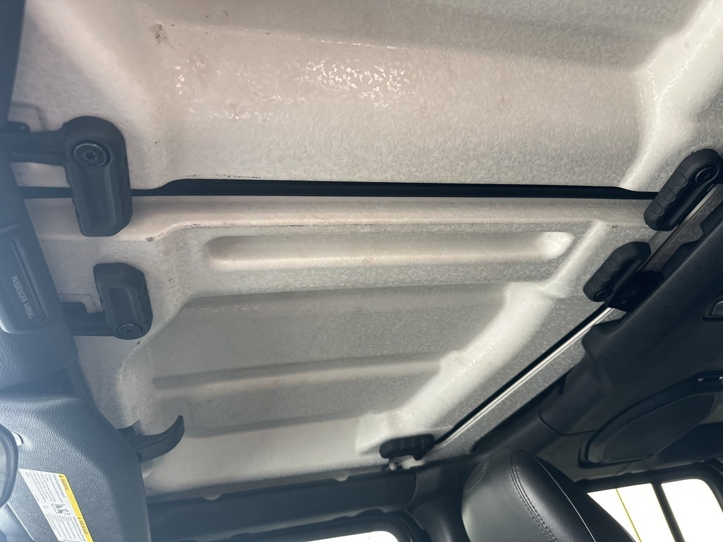 2020 JEEP WRANGLER - Image 20