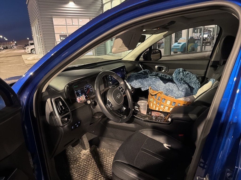 2021 KIA SORENTO - Image 6