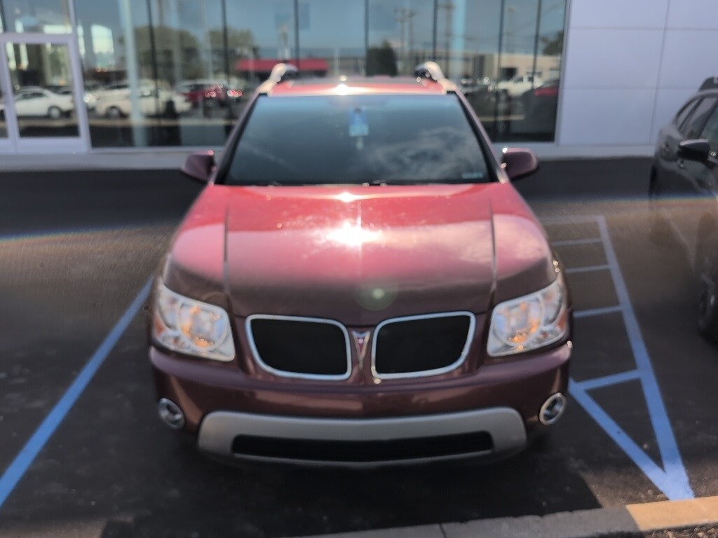 2009 Pontiac Torrent 1/2 Ton photo 2