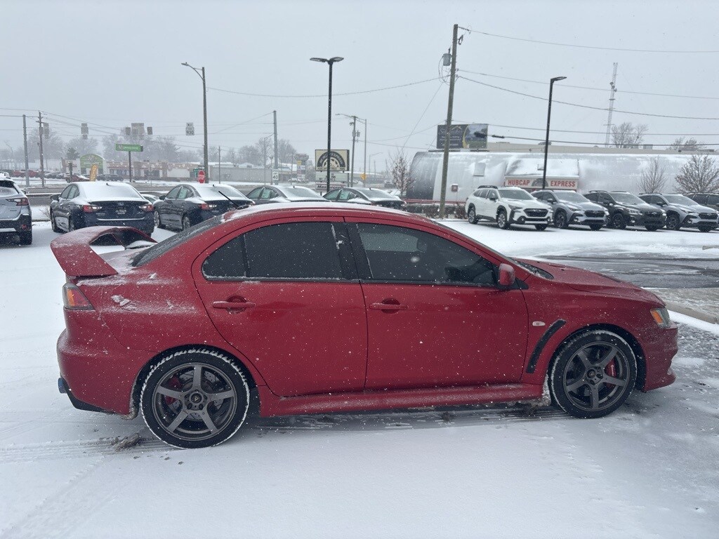 2014 Mitsubishi Lancer Evolution GSR photo 3