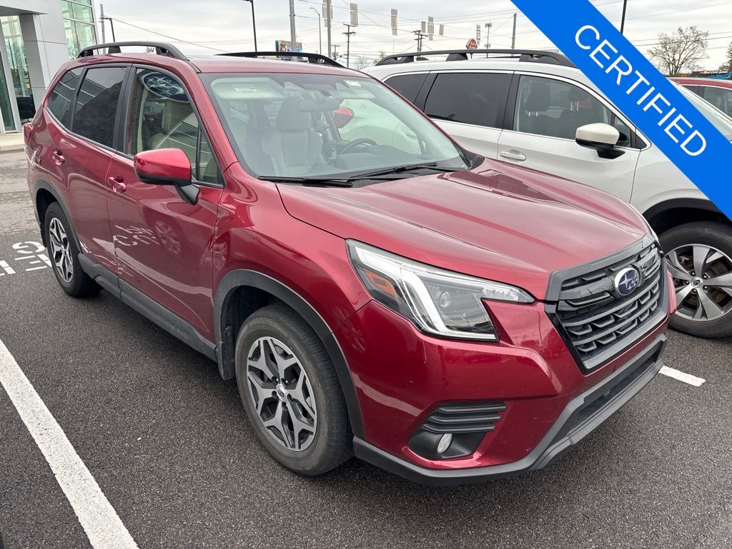 2023 Subaru Forester Premium's photo
