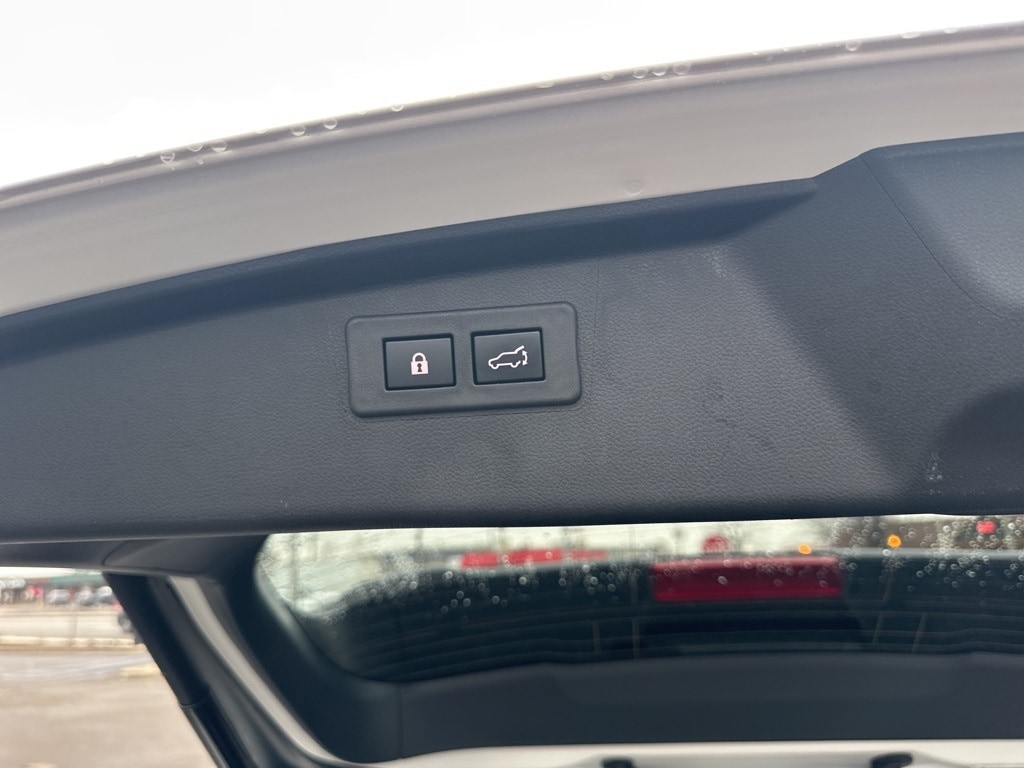 2025 SUBARU OUTBACK - Image 31