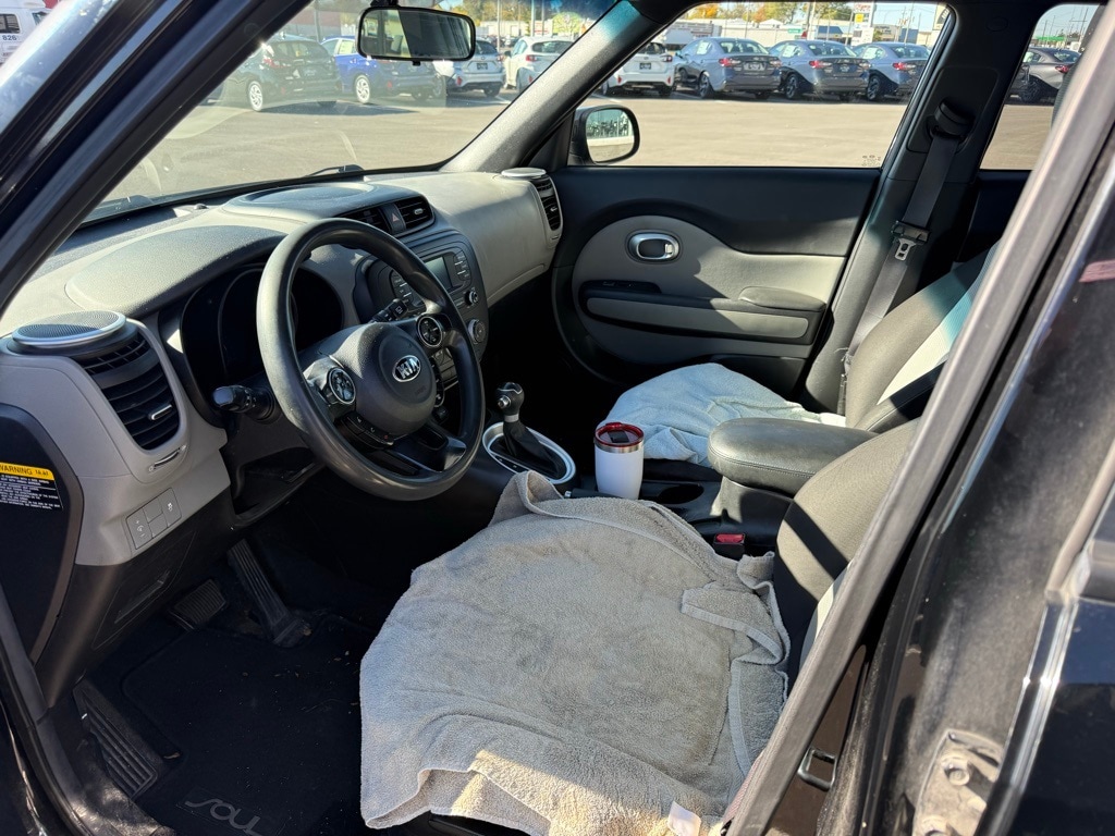 Used 2015 Kia Soul Base Hatchback