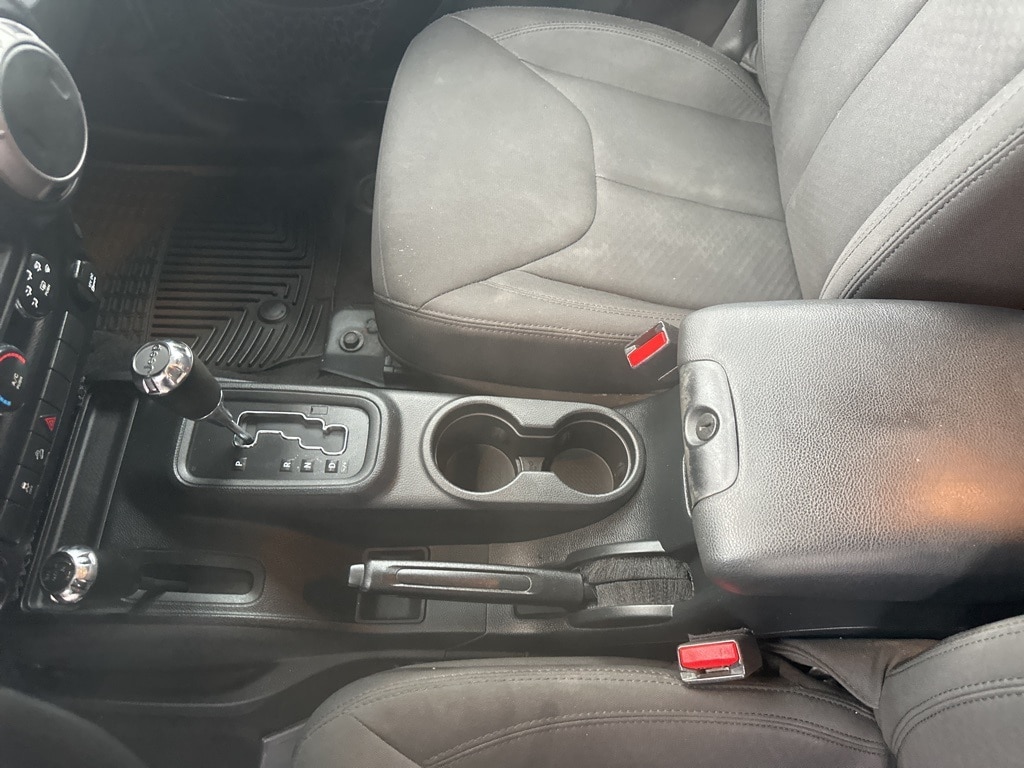 2016 JEEP WRANGLER - Image 14