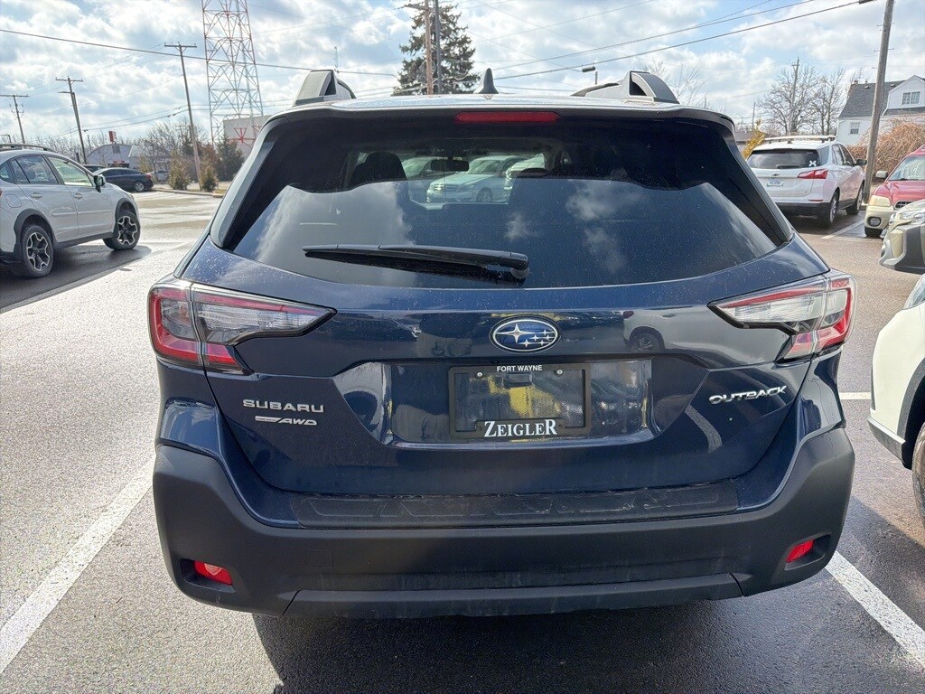 2025 SUBARU OUTBACK - Image 4