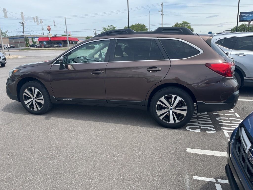 Used 2019 Subaru Outback 2.5i SUV