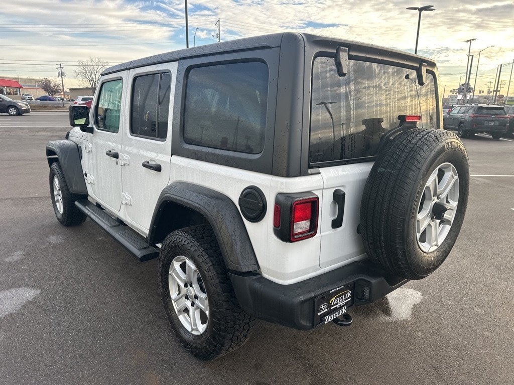 2021 JEEP WRANGLER - Image 4