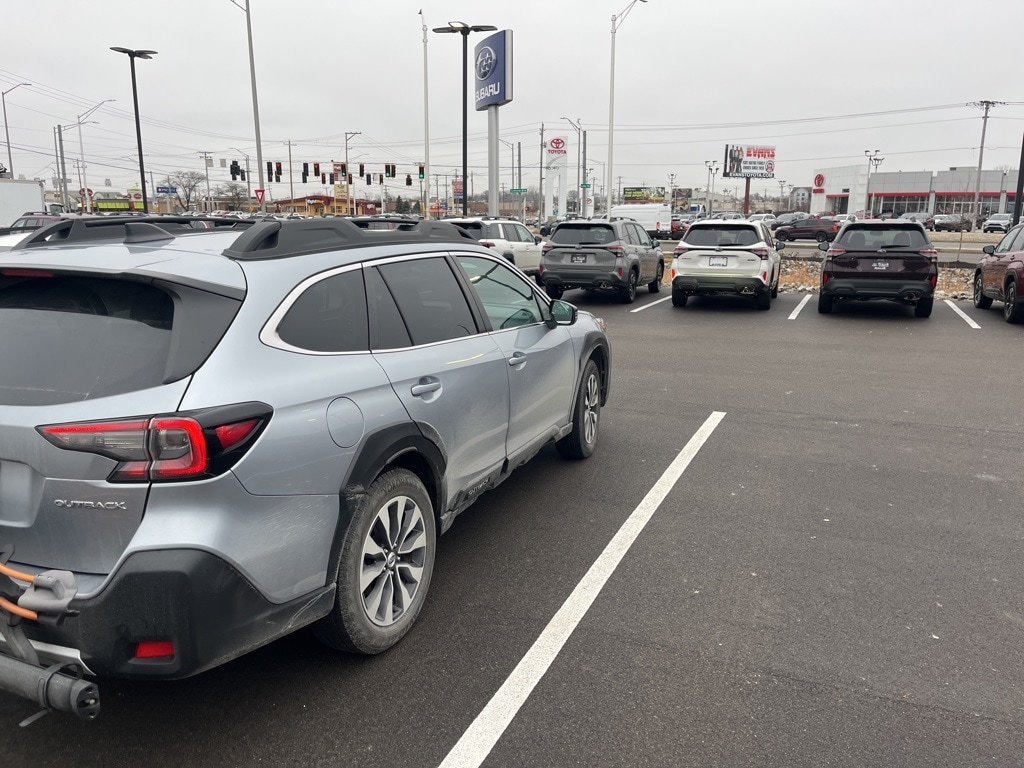 2024 SUBARU OUTBACK - Image 3