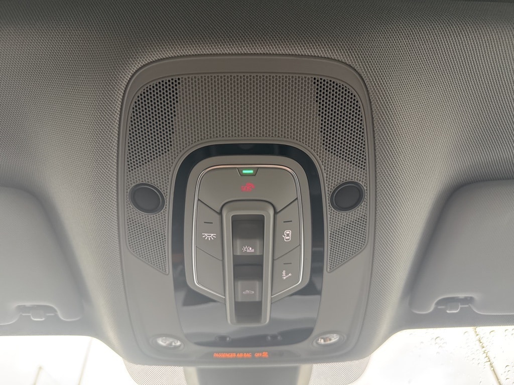 2023 AUDI Q5 - Image 19