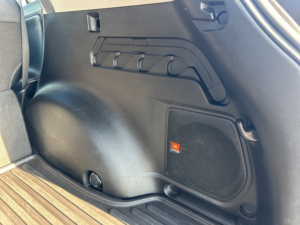 2018 TOYOTA RAV4 - Image 21