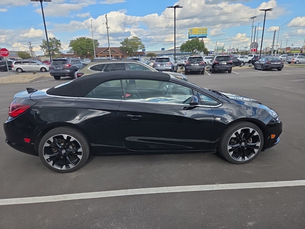 2018 Buick Cascada photo 4