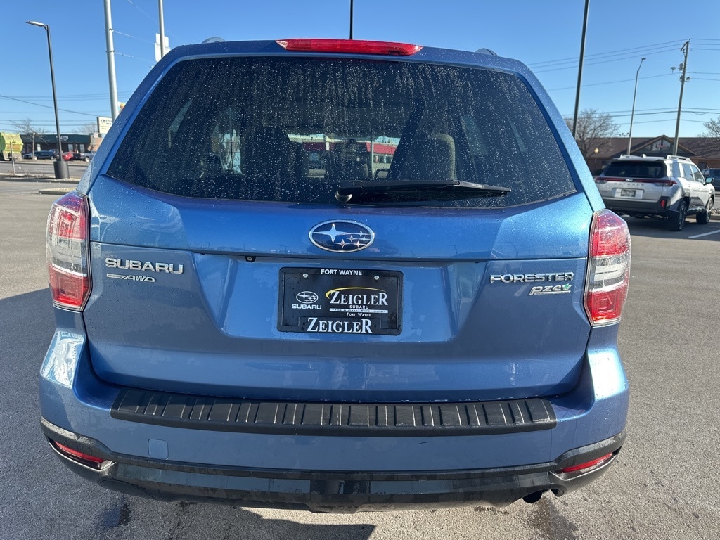 2015 SUBARU FORESTER - Image 5