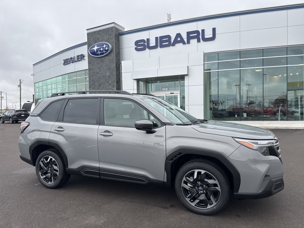 2025 Subaru Forester Limited's photo