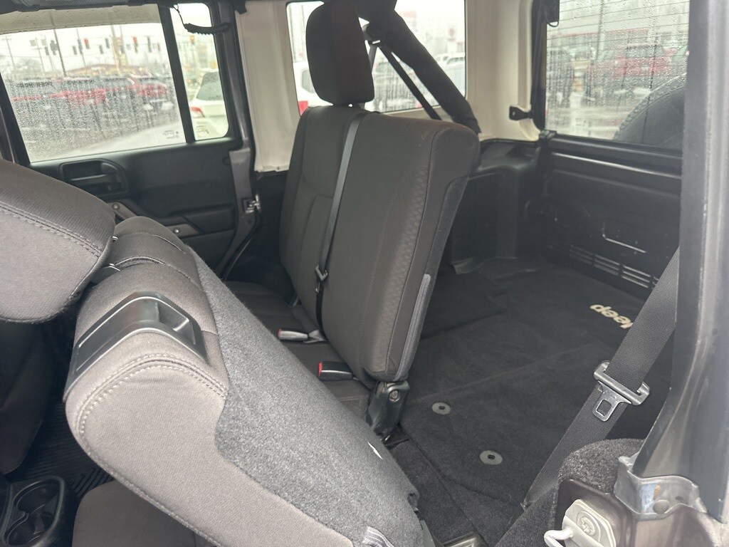 2016 JEEP WRANGLER - Image 21