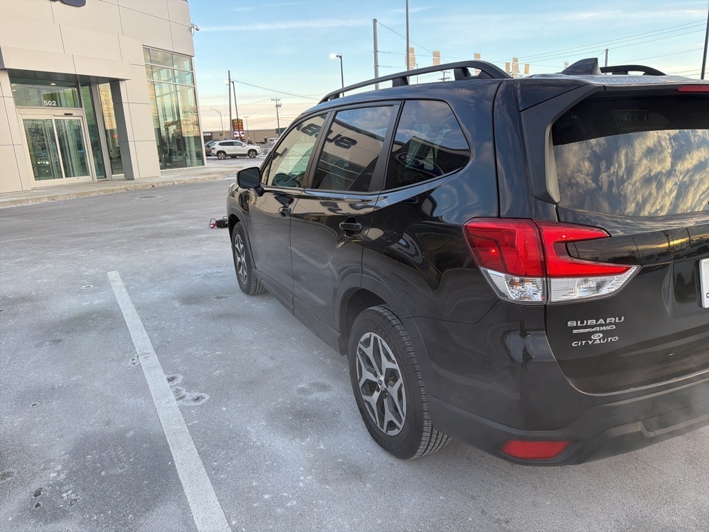 Used 2024 Subaru Forester Premium SUV