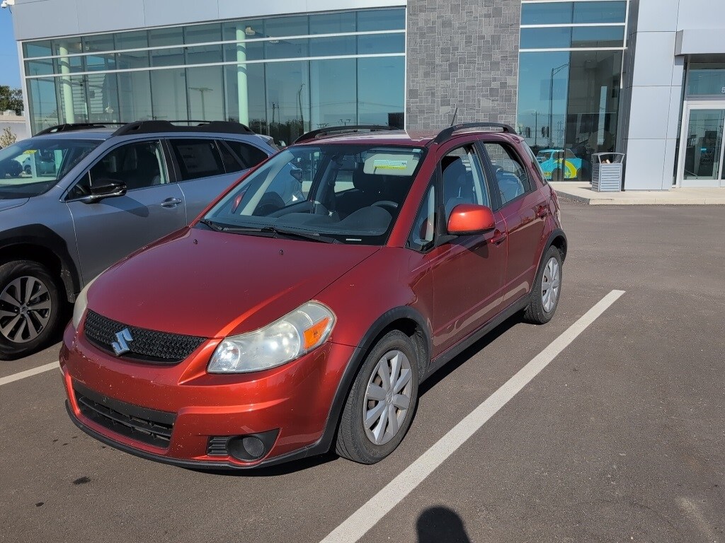 2011 Suzuki SX4 photo 2