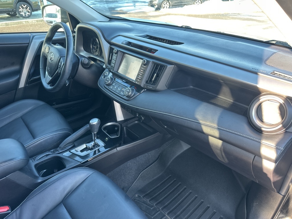 2018 TOYOTA RAV4 - Image 28