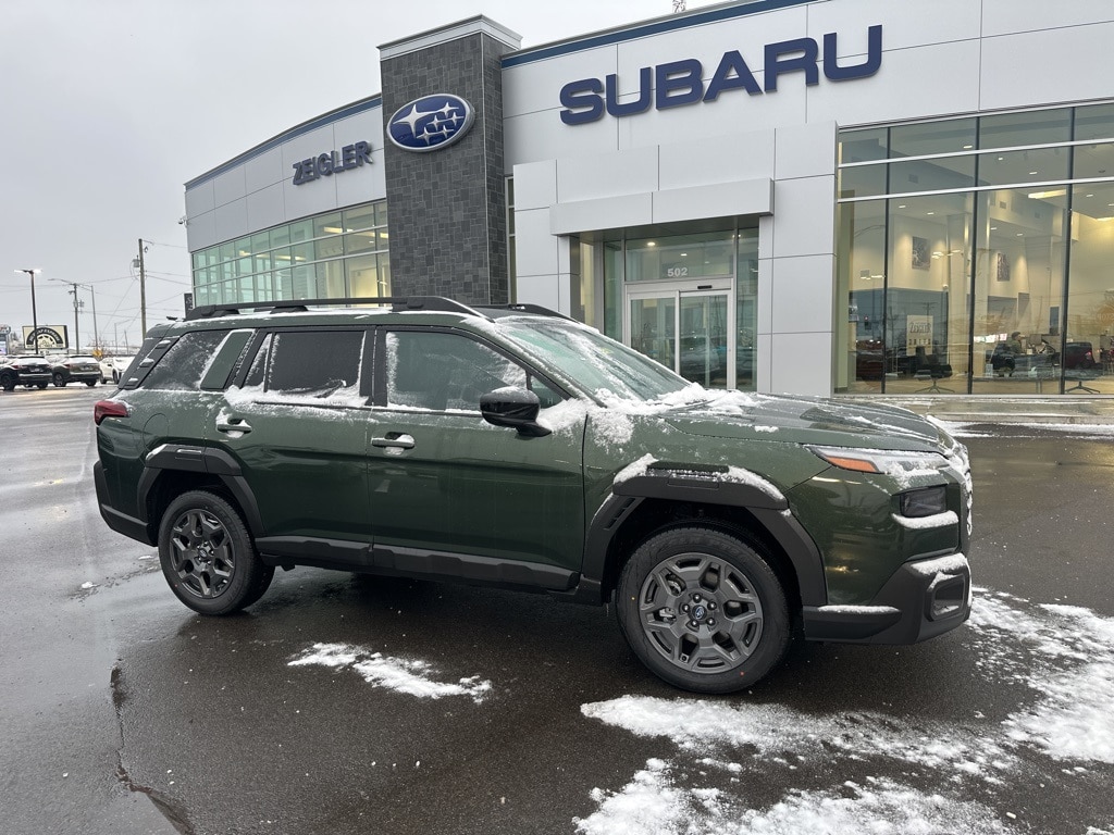 2026 Subaru Outback Premium's photo