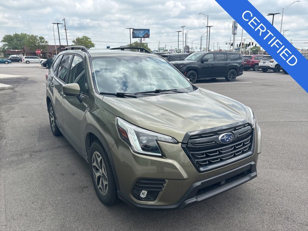 2024 Subaru Forester Premium's photo