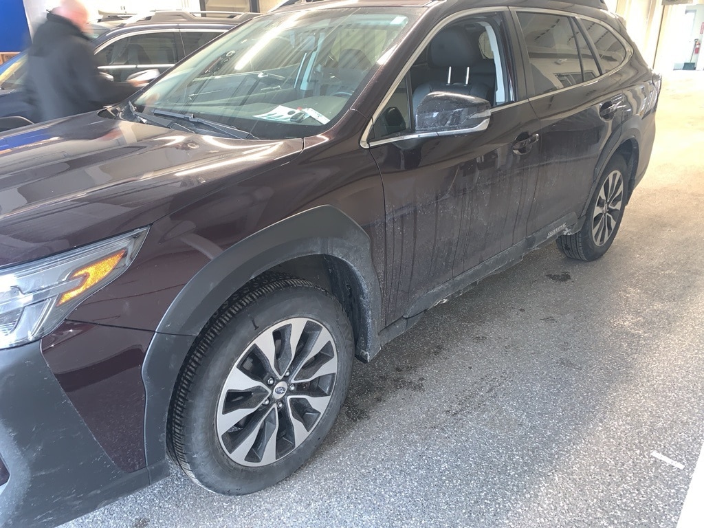 2023 SUBARU OUTBACK - Image 2