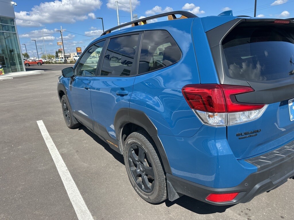 2022 Subaru Forester Wilderness photo 2